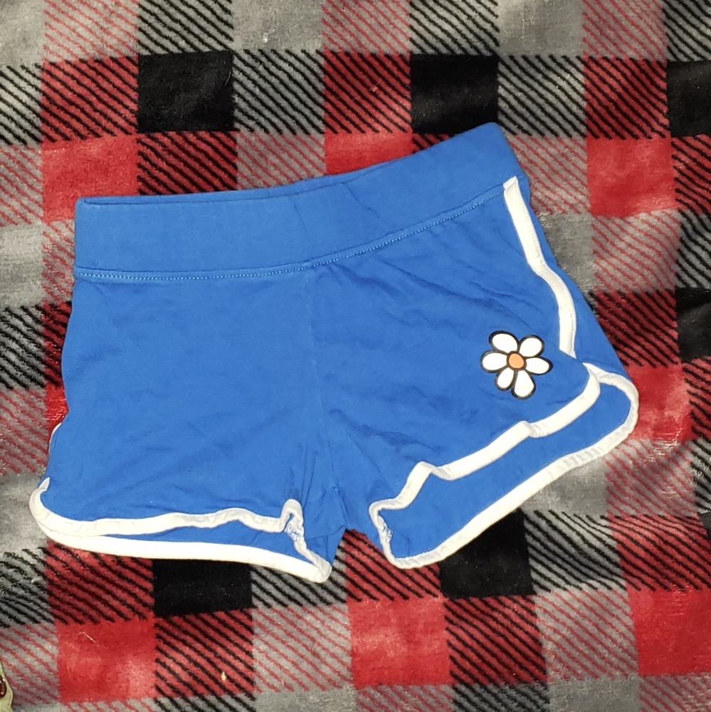 🛍 Shorts